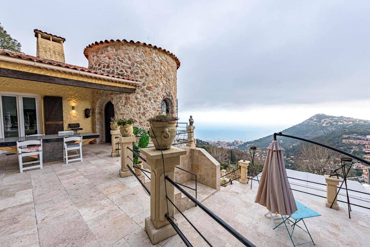 Villa with Garden View in La Turbie, Côte méditerranéenne (France)