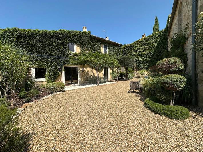 Location de vacances pour 8 personnes, avec jardin à Saint-Victor-des-Oules - 2