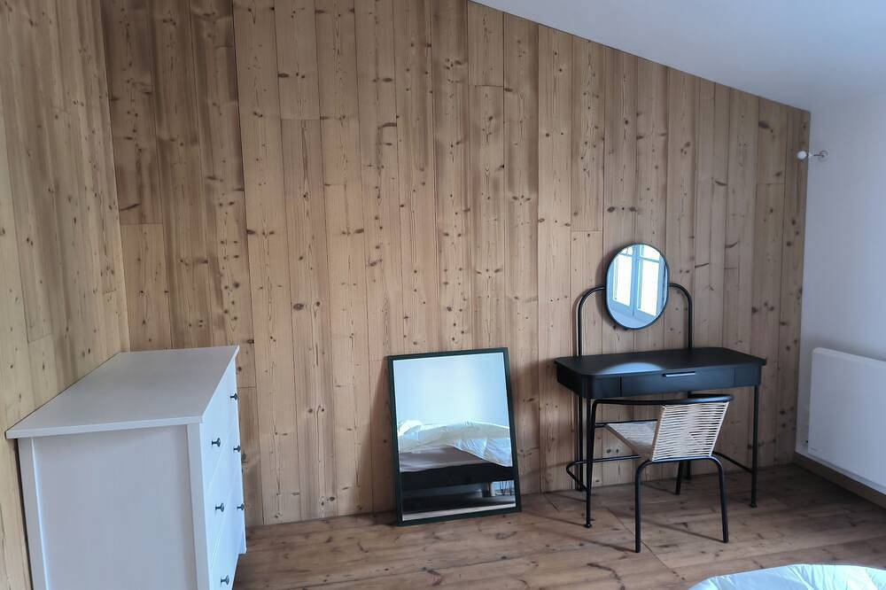 Completely renovated 80m2 house in the center of town. in Niort, Niort region