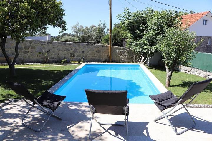 Casa do Mestre – mit Bergblick, Pool und Wlan in Vila de Punhe, Viana do Castelo Distrikt