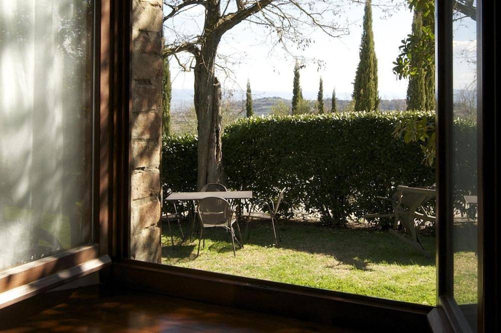 Appartamento intero, Two-Bedroom Apartment in Siena e dintorni