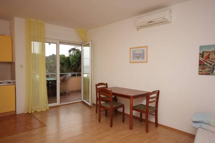 Appartement entier, Appartement d'une chambre avec la terrasse et la vue sur le mer Preko, Ugljan in Plaža Jaz, Preko