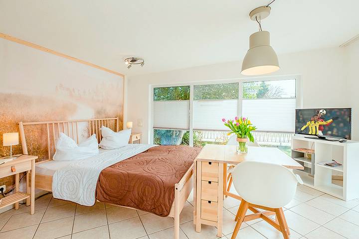 Ferienwohnung für 2 Personen, mit Balkon/Terrasse und Terrasse in Prerow - 3