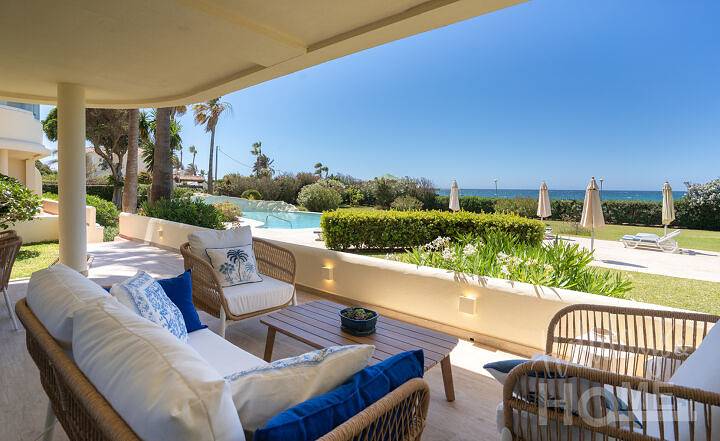 Ganze Wohnung, Ferienwohnung für 4 Personen mit Terrasse in Marbella Ost, Marbella