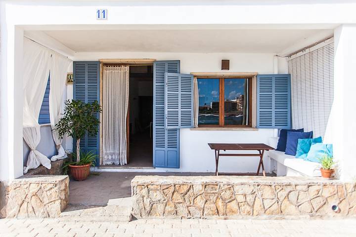 Ferienhaus für 6 Personen, mit Meerblick und Terrasse in Ses Salines