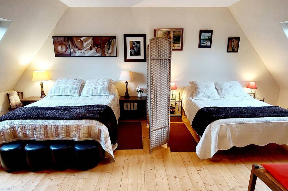 Ti Ar Skol Bed and breakfast for 1 to 4 people, 5 minutes from Huelgoat forest in Huelgoat, Châteaulin und Umgebung