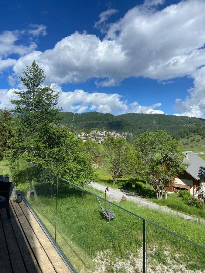 Gîte pour 8 personnes, avec vue et jardin, adapté aux familles à Beuil - 3