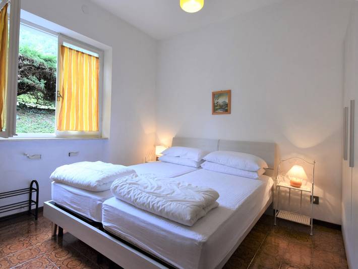 Ferienwohnung für 6 Personen, mit Terrasse und Garten am Gardasee - 4