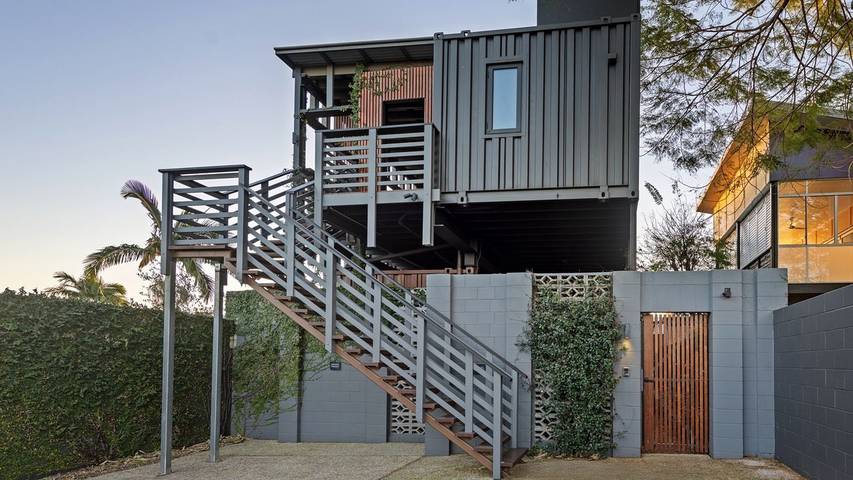 Holiday letting for 2 people, with balcony/terrace in Brisbane