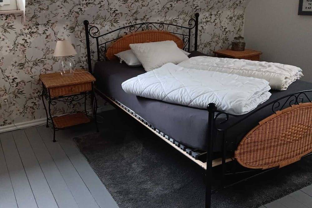 Geräumige Familienunterkunft für gruppe 10p, schöne Aussicht,Haustierfreundlich! in Beverungen, Kreis Höxter