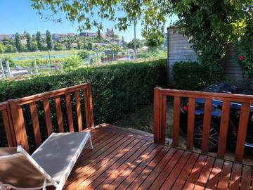 Gîte pour 4 personnes, avec jardin ainsi que terrasse et vue à Biesheim