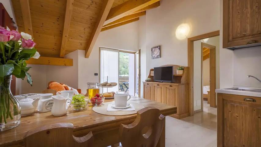 Appartamento per 4 persone, con Balcone e Terrazza a Comano Terme