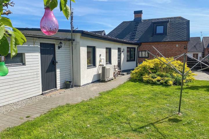 Ferienhaus für 4 Personen, mit Terrasse und Garten in Trelleborg