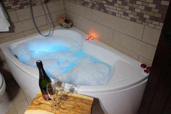 Casa rural para 6 personas, con vistas además de terraza y piscina en Provincia de Castellón - 2