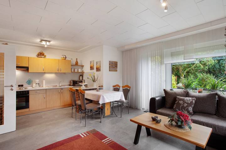 Ferienwohnung für 4 Personen, mit Garten in Usseln - 3