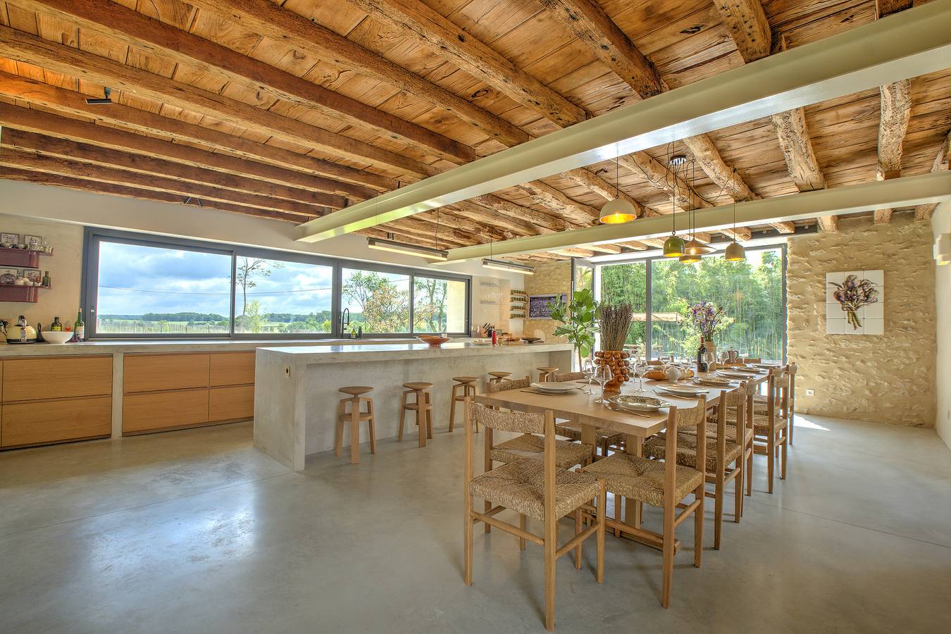 Maison de campagne 'Le Domaine De La Férédie' avec piscine privée, Wi-Fi et climatisation in Vieux-Mareuil, Parc naturel régional Périgord-Limousin