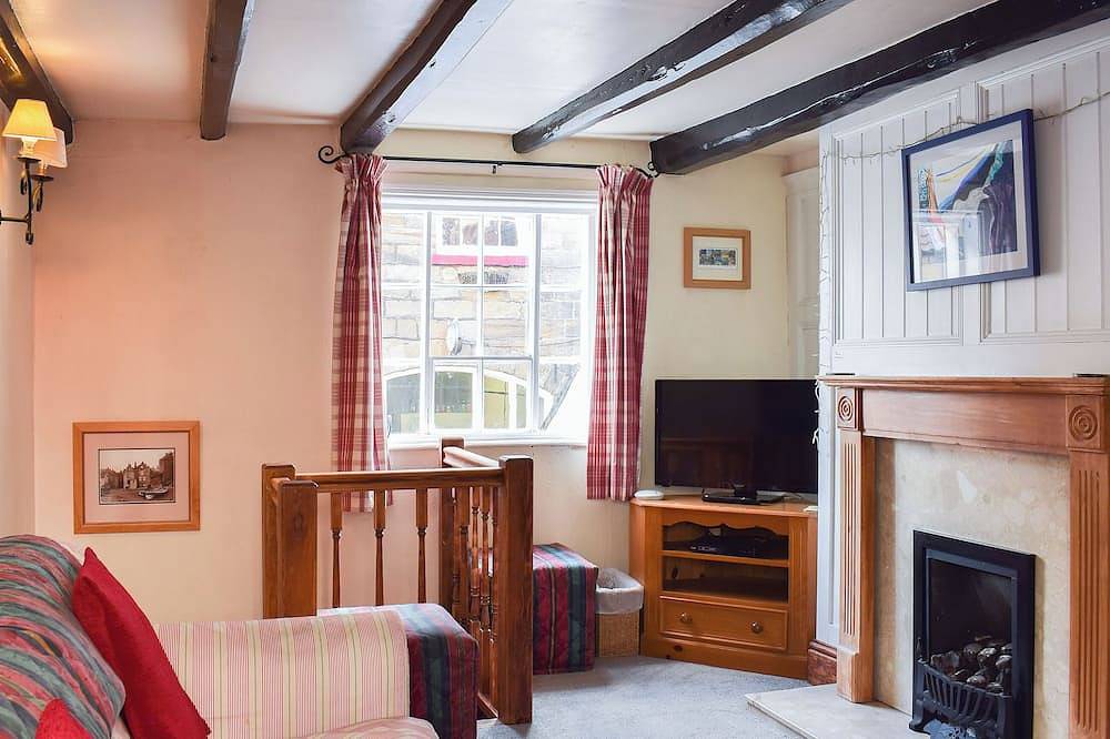 Sharrowhead Cottage in Robin Hood's Bay, North York Moors National Park
