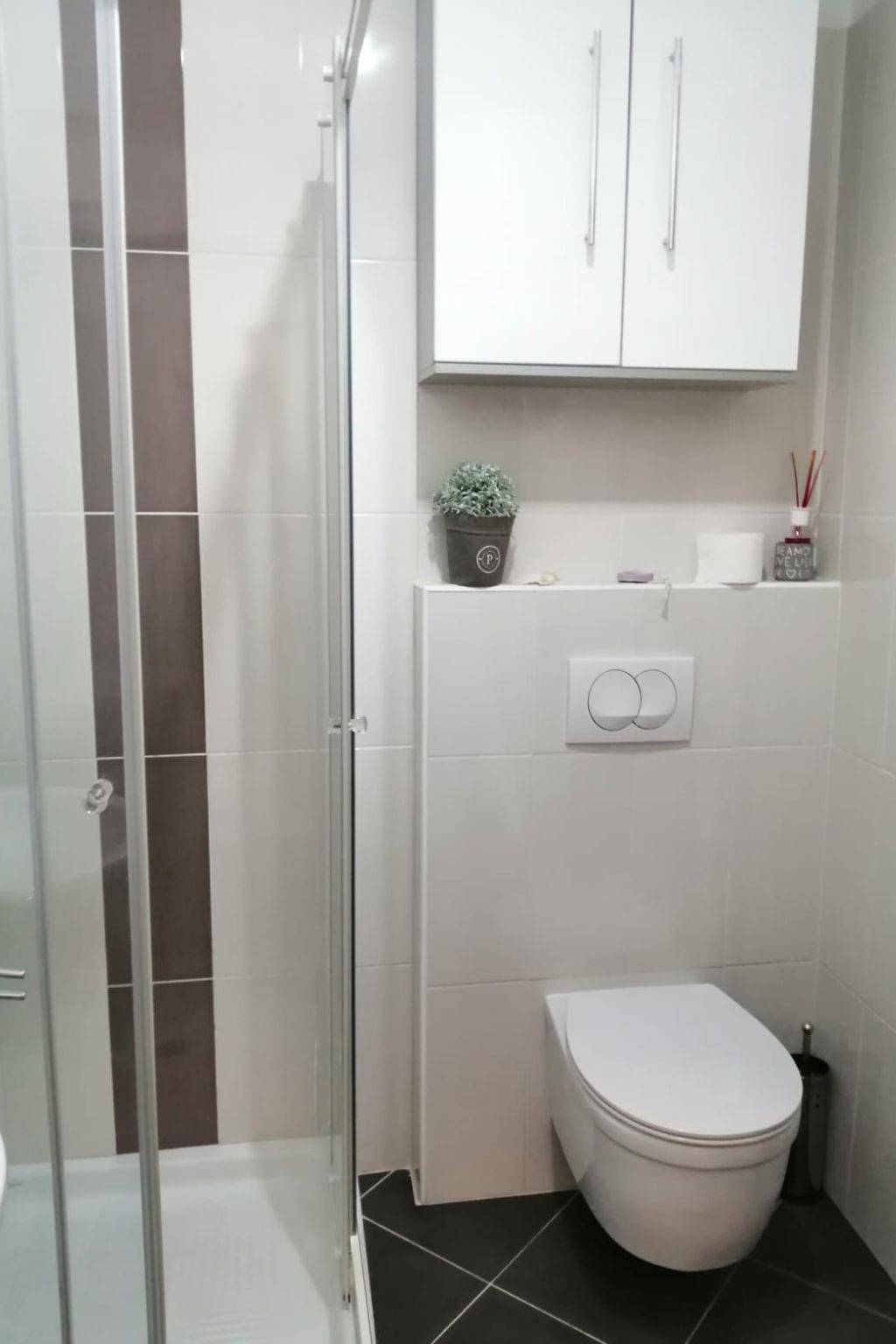 Ganze Wohnung, Unterkunf ideal für Stadtbesichtigung  und  Restaurantbesuche  nach dem baden i in Koper, Slowenische Riviera