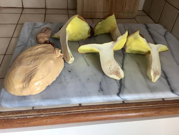 Gîte pour 2 personnes, avec terrasse ainsi que jardin et jacuzzi à Saint-Sozy - 3