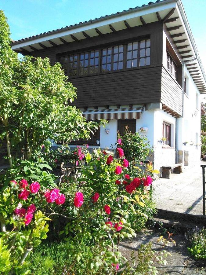 Apartamento para 7 personas, con jardín y vistas, Se admiten mascotas en Villaviciosa