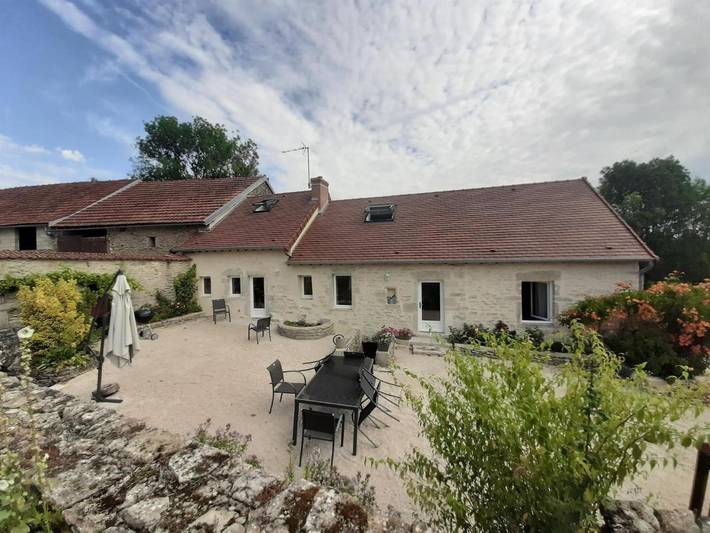 Gîte pour 6 personnes, avec jardin dans Dampierre-en-Montagne