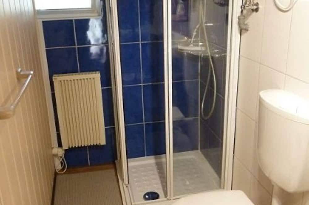 Ganze Wohnung, Kleine Wohnung ideal für Paare und Singles in Godendorf, Mecklenburg-Strelitz