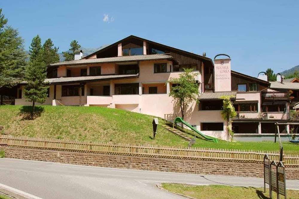 Ganze Wohnung, Ferienwohnung mit Bergblick in Cavalese, Fleimstaler Alpen