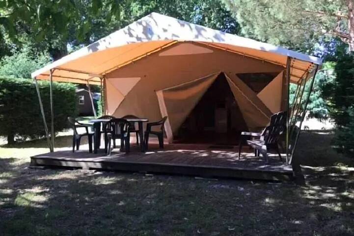 Camping für 5 Personen in Vendays-Montalivet