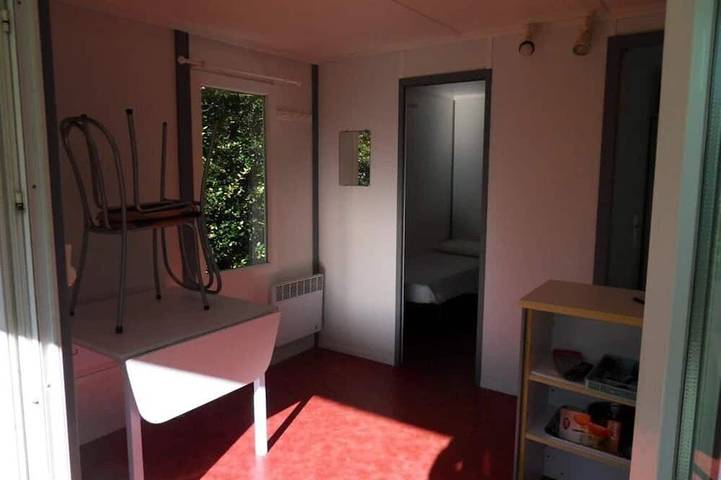 Gîte pour 4 personnes, avec Piscine à Urt - 3