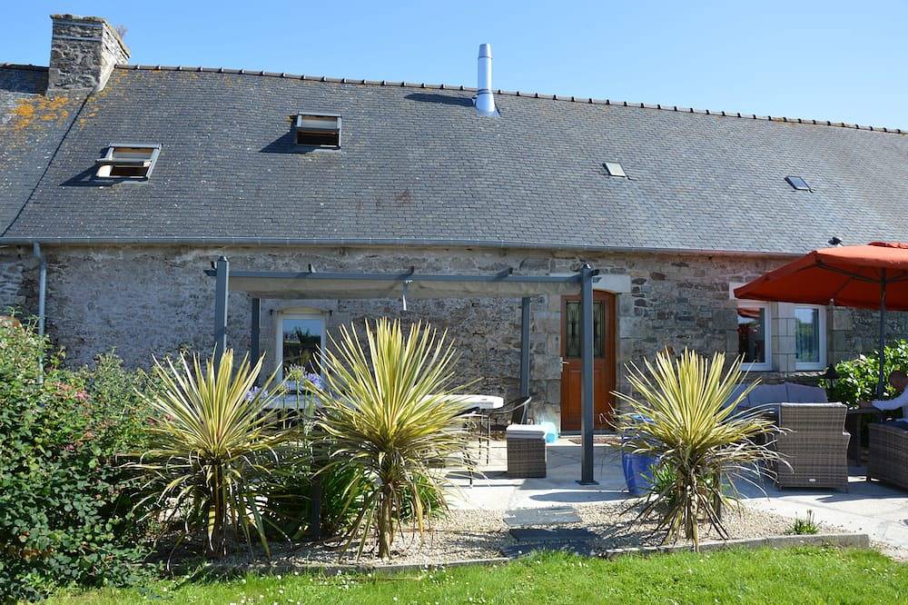Gite 3 bedrooms, 3 bathrooms, 3 toilets between St Malo, Dinan, Erquy en Bretagne in Plancoët, Dinan und Umgebung