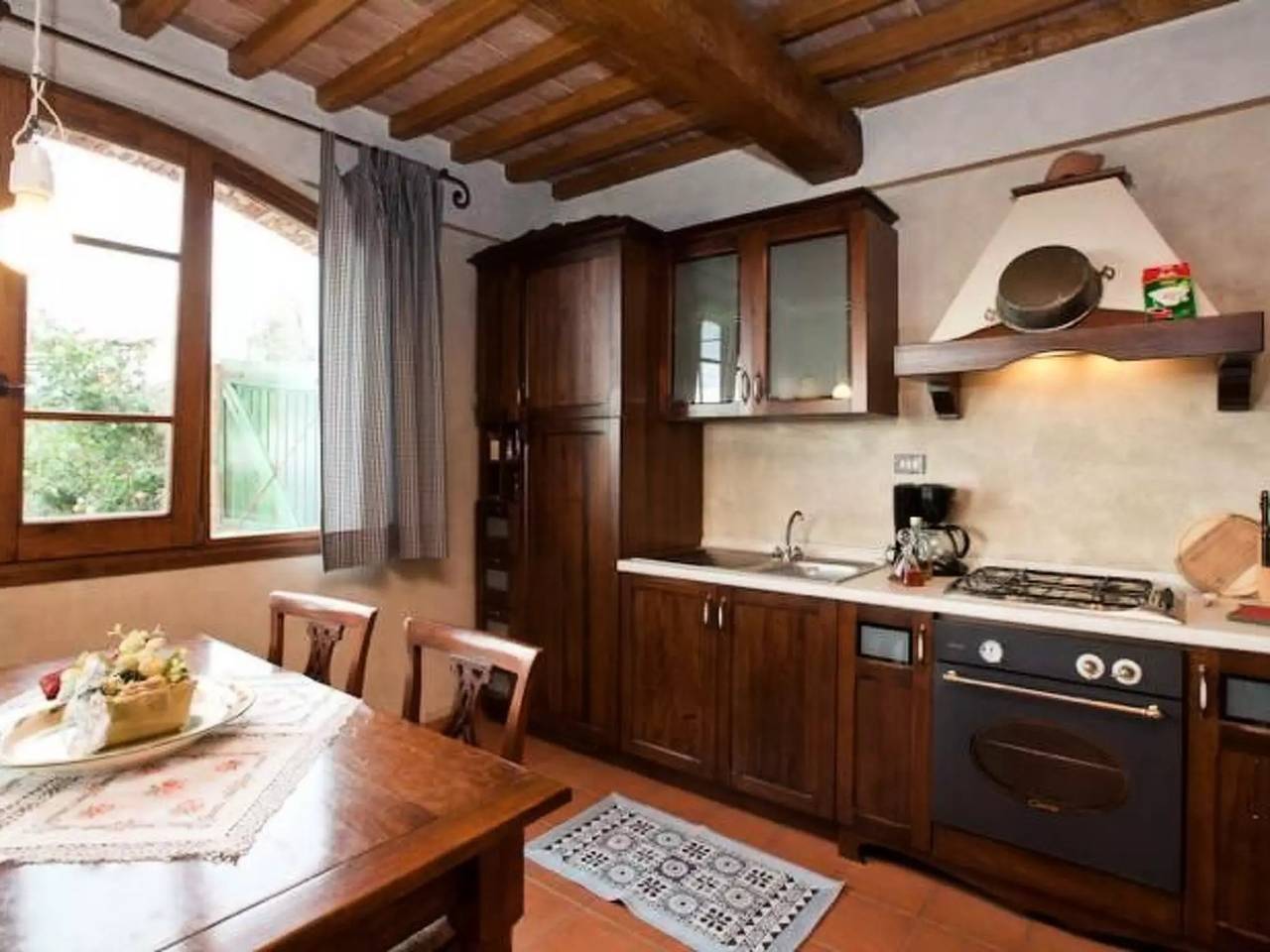 Apartamento entero, 4 estancias 2 Personas in Vinci, Provincia de Firenze