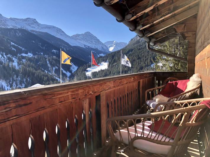 Chalet für 6 Personen, mit Balkon/Terrasse und Garten sowie Ausblick in Arosa
