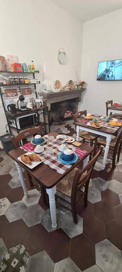 Location de vacances pour 2 personnes, avec Terrasse et Vue à Ghilarza - 4