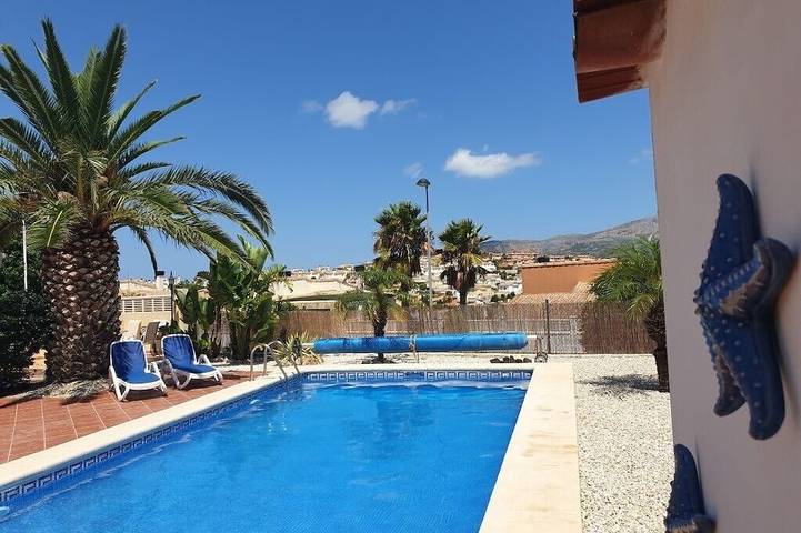 Villa per 6 persone, con terrazza e giardino, con animali domestici - 1
