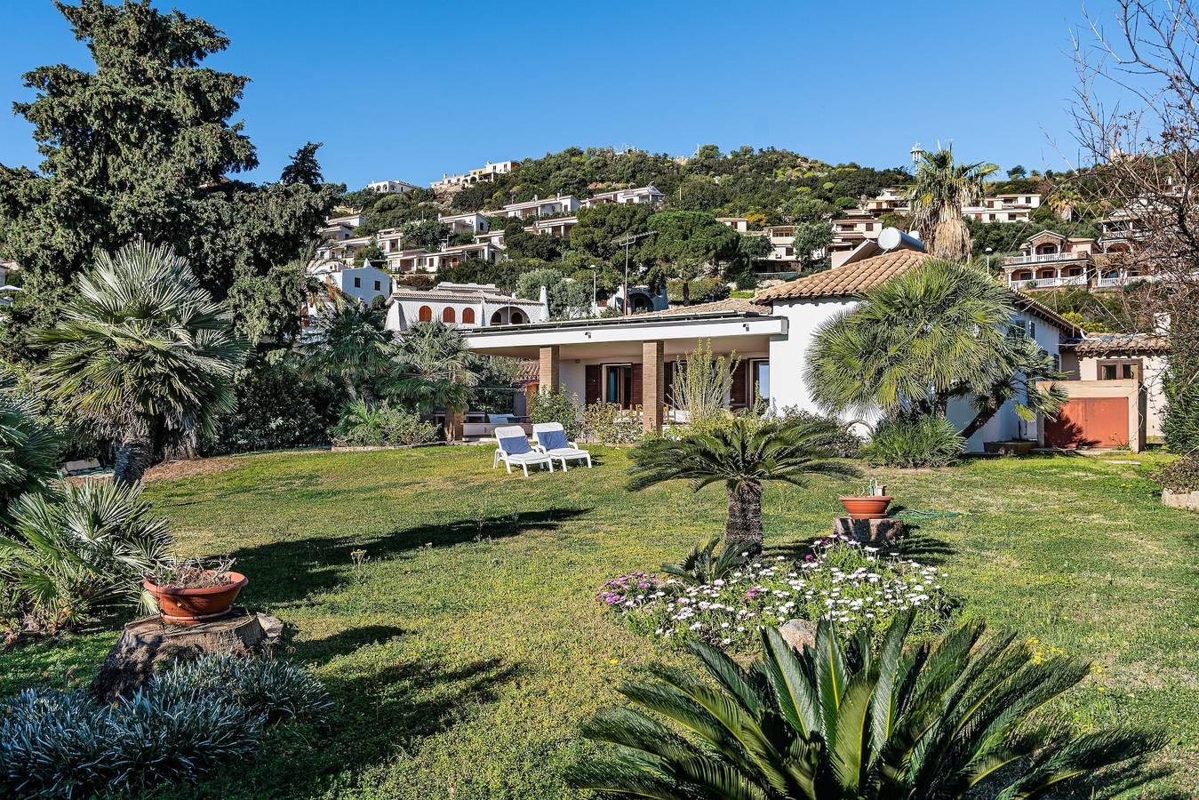 Villa Palme Costa Rei: Droomvilla met Palmentuin vlak bij het Strand in Costa Rei, Muravera