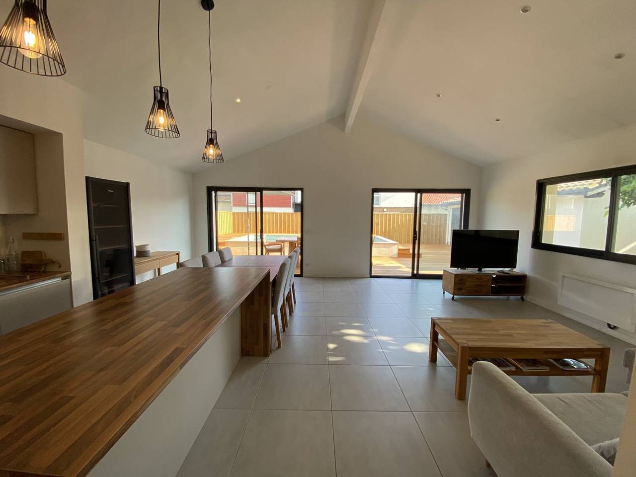 Maison moderne au calme, piscine chauffée clim in La Teste-de-Buch, Région d'Arcachon