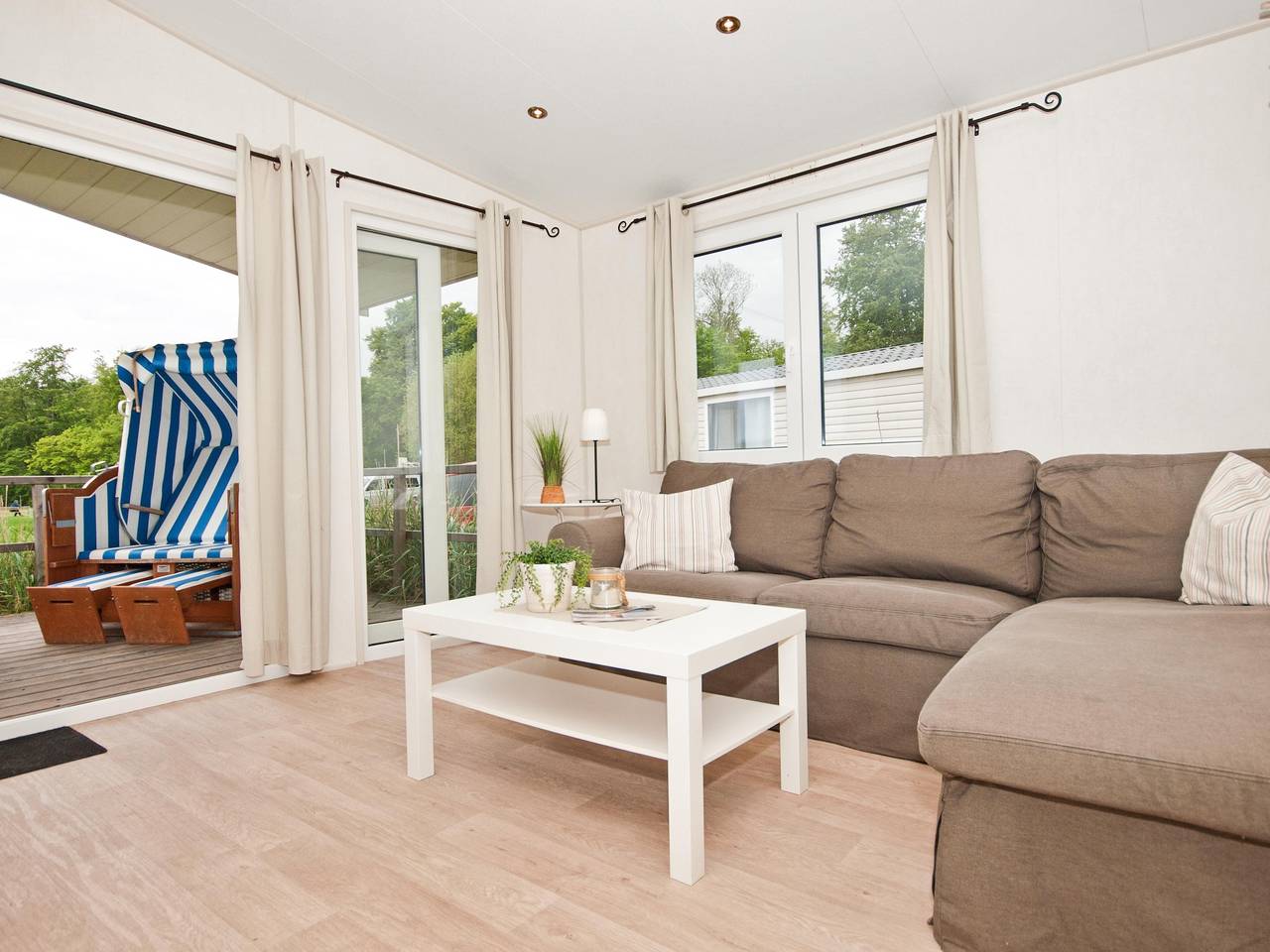 Offiziershaus - Strandhaus für bis zu 6 Pers. in Bliesdorf Strand, Schashagen