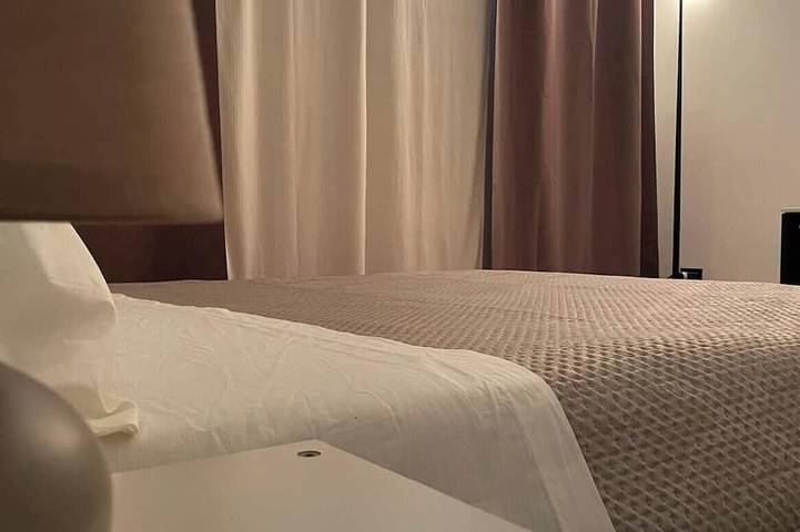 Ganze Wohnung, Cozy apartment just minutes from the beautiful Mondello beach. in Mondello, Palermo
