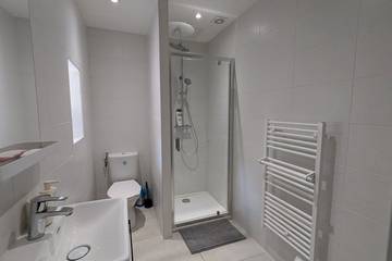 Appartement De Vacances pour 4 Personnes dans Saint-Bonnet-le-Château, Montbrison, Photo 3