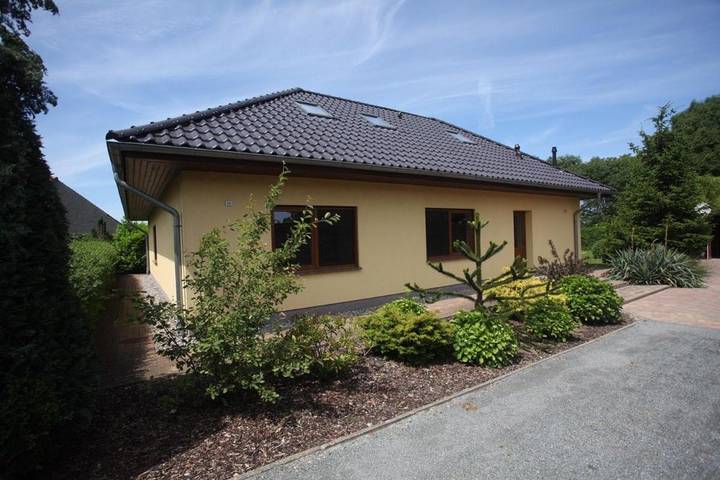 Ferienhaus für 9 Personen, mit Terrasse und Garten in Pudagla - 2