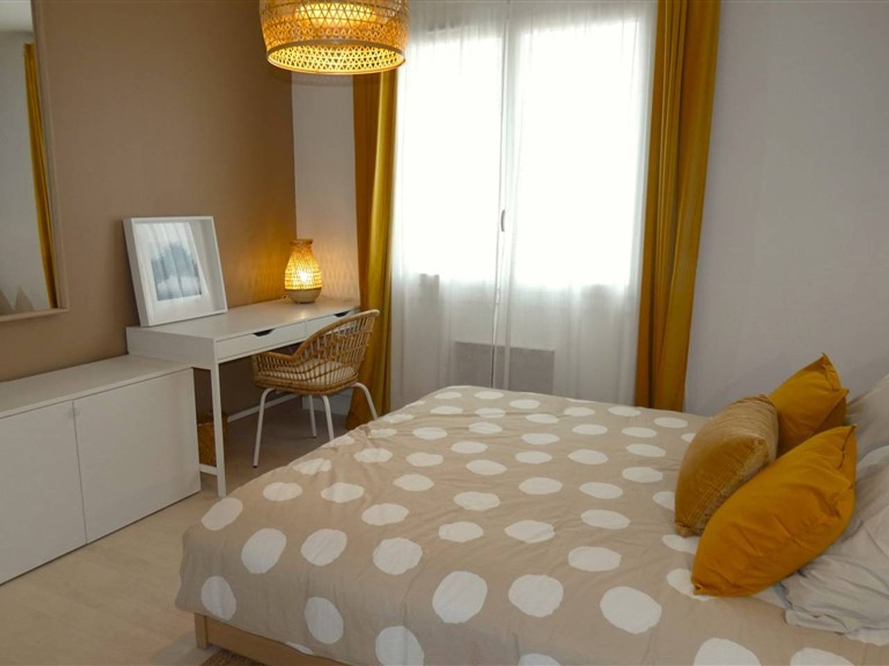 Ganze Wohnung, Modernes Apartment mit Wifi, nah am Strand und Geschäften in Saint-Jean-de-Monts, Vendée