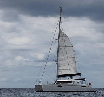 Bateau pour 2 personnes, avec vue ainsi que terrasse et piscine, animaux acceptés en Martinique