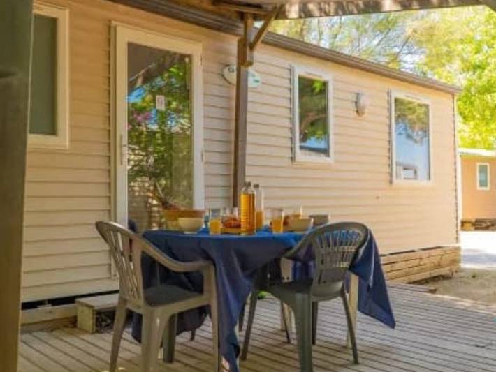 Camping pour 6 personnes, avec piscine et terrasse à Vic-la-Gardiole