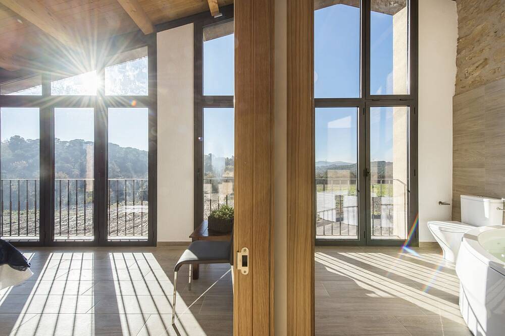 Magnífica Masía s.Xviii En Un Entorno Idílico in Vilademuls, Pla de l'Estany