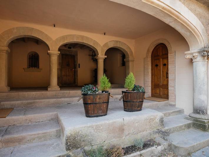 Casa rural para 8 personas, con jardín y terraza, Se admiten mascotas en Bages - 3