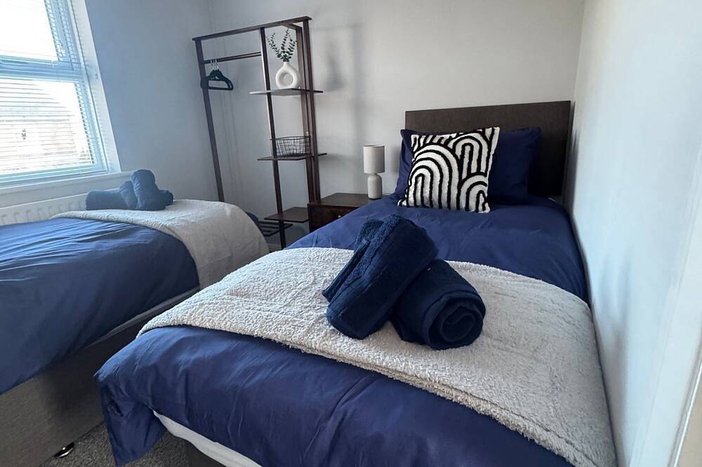 Oakleigh Way, Carlisle - 2 Bedroom, sleeps 4, Fully furnished in Carlisle, Cumbria