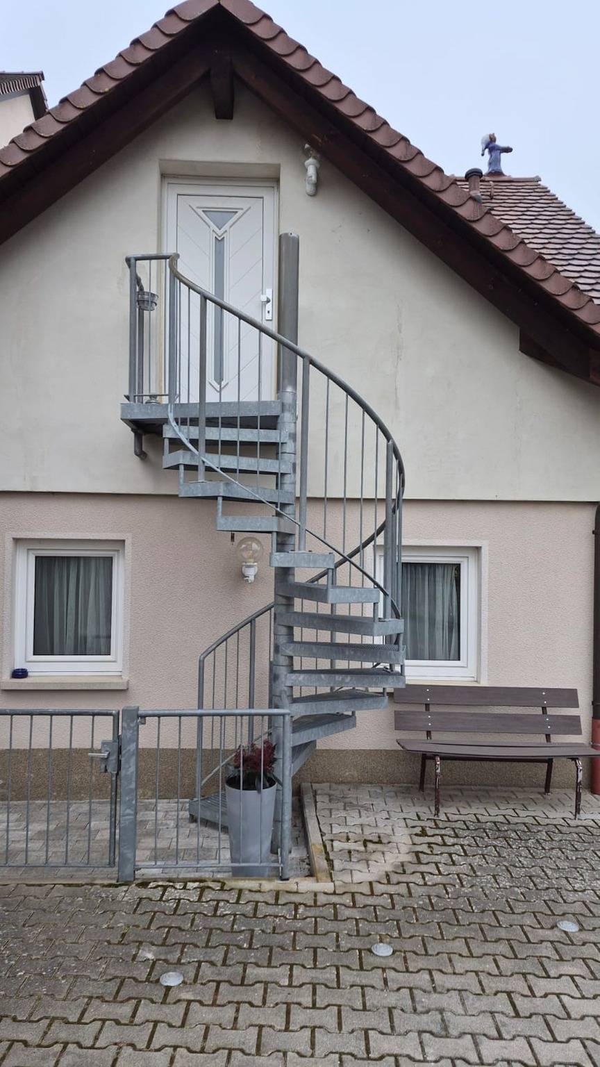 Ferienwohnungen Blaßneck - Fewo 2 in Zirndorf, Franken