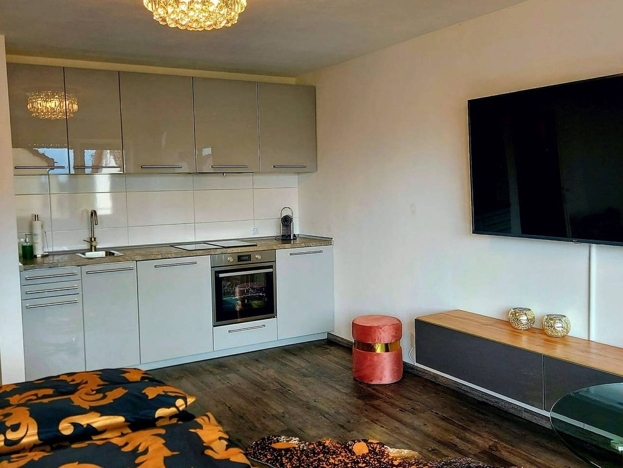 Ganze Ferienwohnung, Ferienwohnung Lil'Buddy - Ferienwohnung Lil'Buddy in Immenstaad, Immenstaad am Bodensee