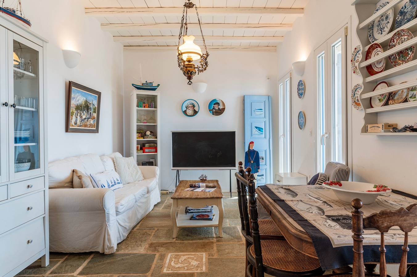 Villa 'Tinos Traditional Sea Side' with Sea View, Wi-Fi and Air Conditioning in Tinos