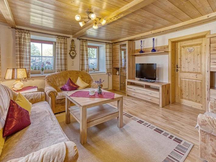 Ferienwohnung für 4 Personen, mit Terrasse und Garten in Eppenschlag